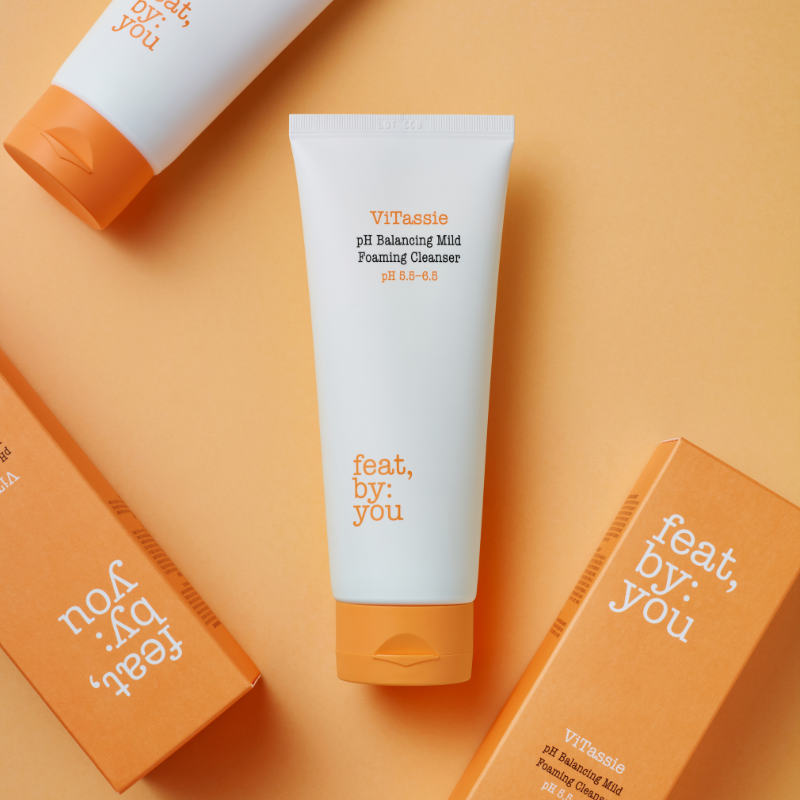ViTassie pH Balancing Mild Foaming Cleanser